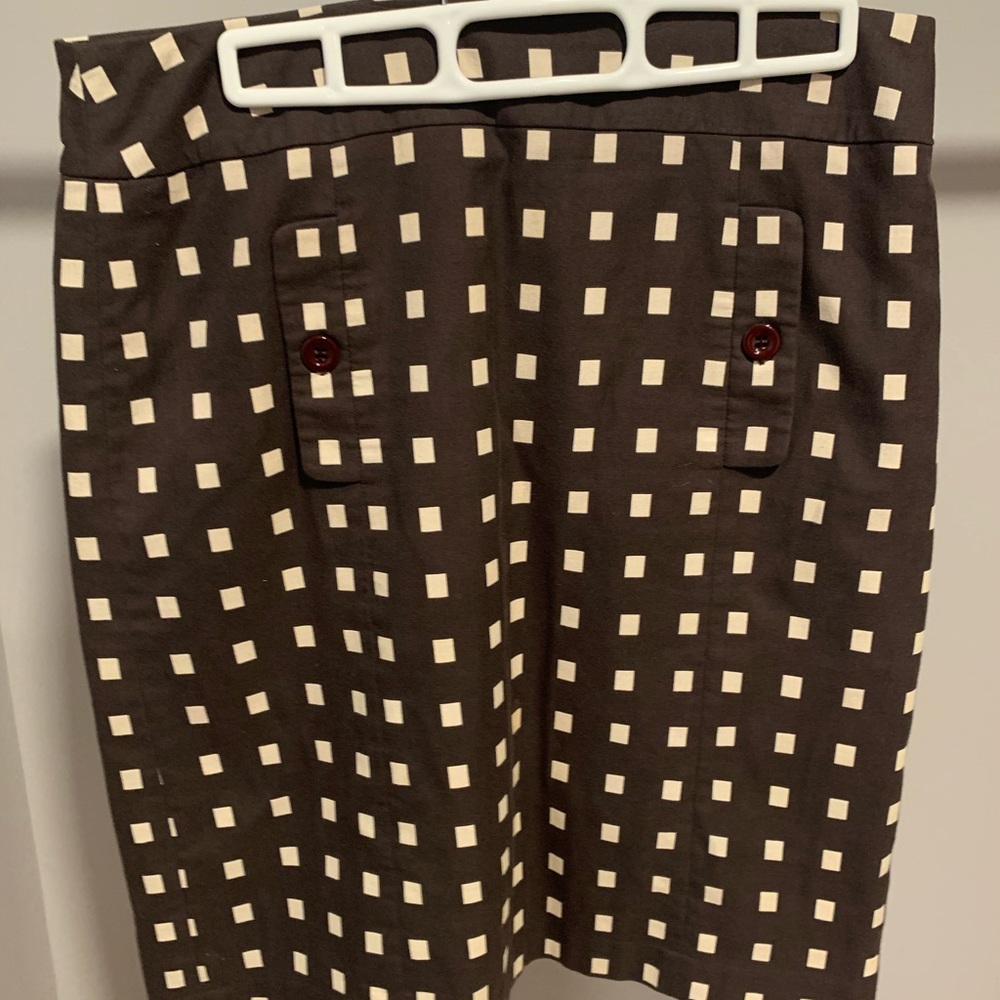 Pencil skirt